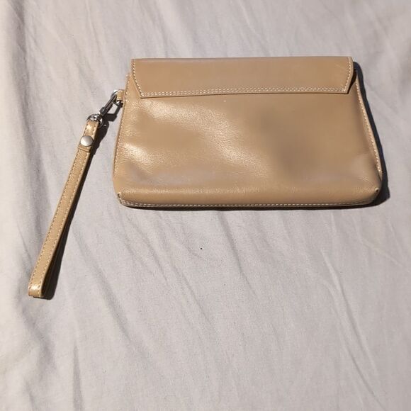 The Sak Wristlet - Picture 8 of 8